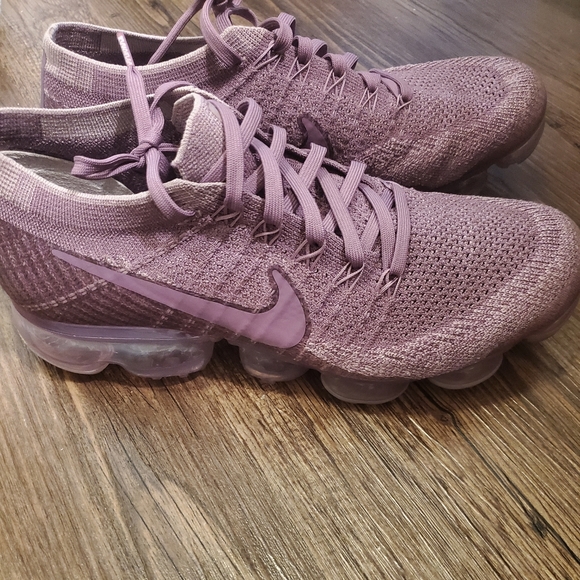 light purple vapormax